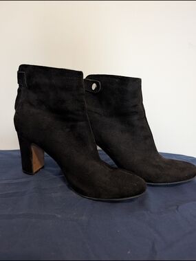 Women’s Black Suede Ankle Boots - Classic Heeled Bootie